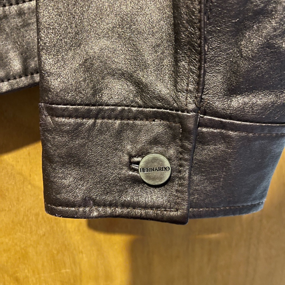 Bernardo genuine leather jacket - Picture 8 of 8